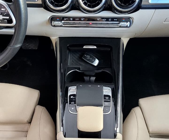 
								MERCEDES-BENS GLB 200 PROGRESSIVE 1.3 TB FLEX full									