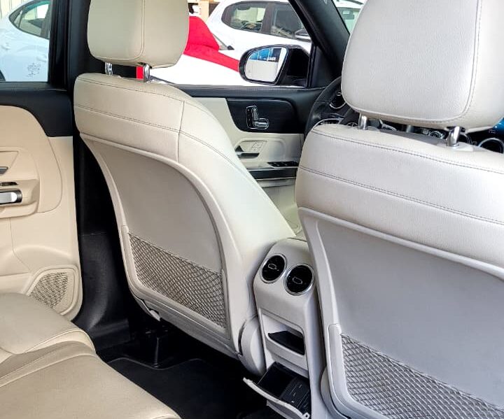 
								MERCEDES-BENS GLB 200 PROGRESSIVE 1.3 TB FLEX full									