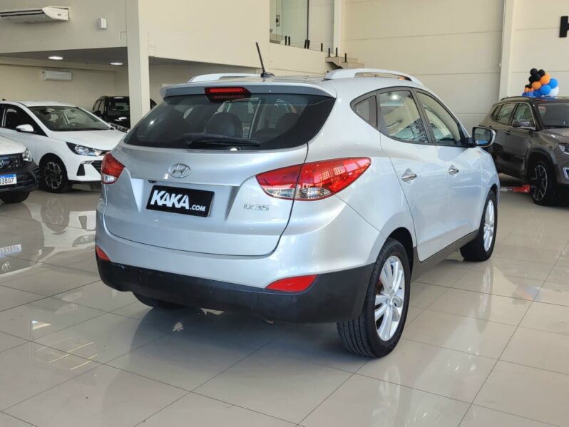 
								IX35 2.0 GASOLINA full									