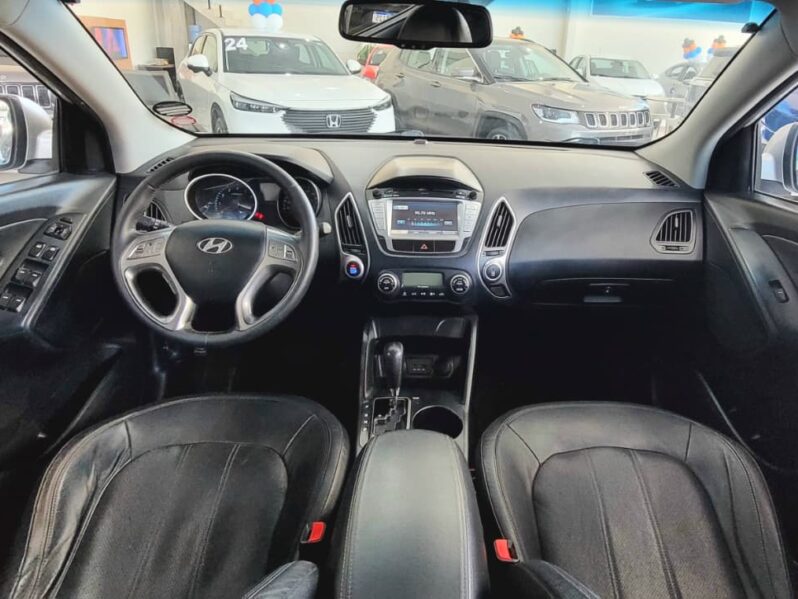 
								IX35 2.0 GASOLINA full									