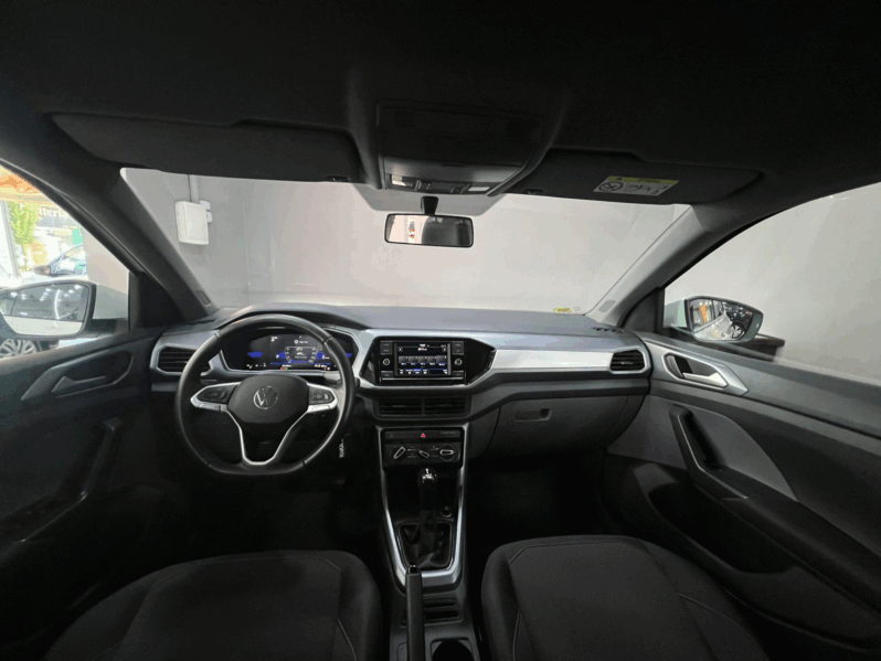 
								T-CROSS 200 TSI 1.0 FLEX 12V 5P AUT. full									