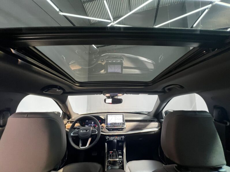 
								COMMANDER OVERLAND 2.2 TURBO DIESEL 4X4 AUTOMÁTICO full									