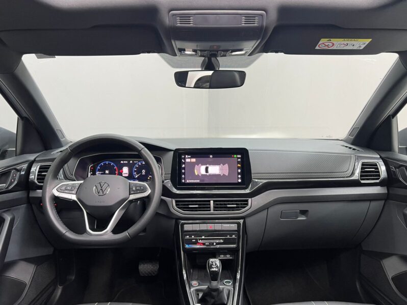 
								TCROSS COMFORTLINE 1.0 TSI FLEX 5P full									