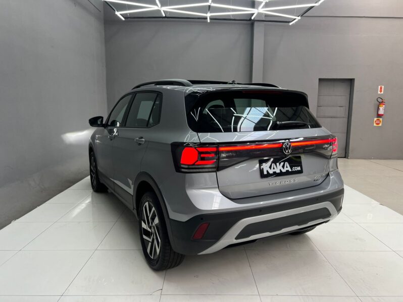 
								TCROSS COMFORTLINE 1.0 TSI FLEX 5P full									