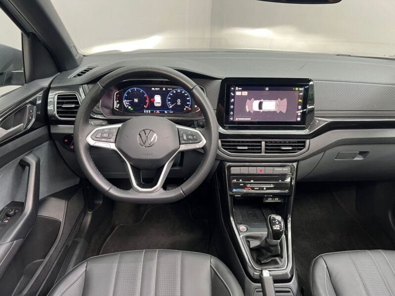 
								TCROSS COMFORTLINE 1.0 TSI FLEX 5P full									