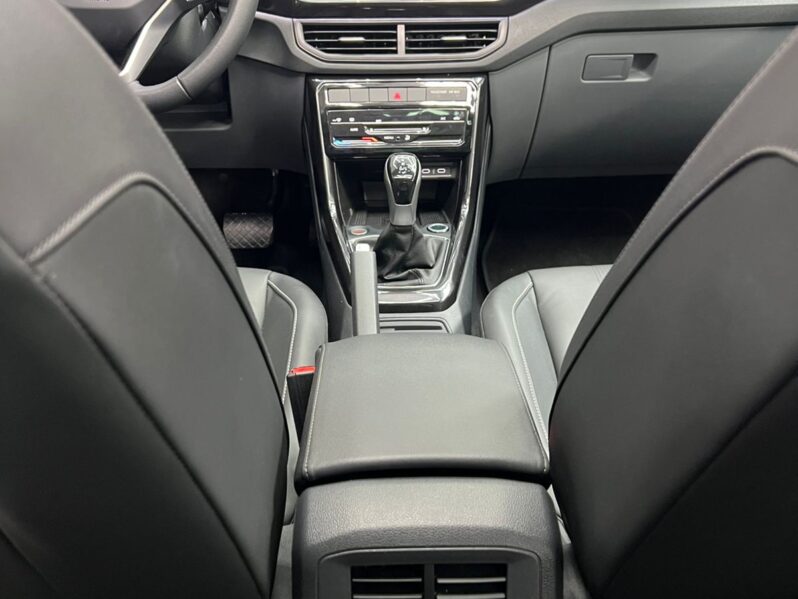 
								TCROSS COMFORTLINE 1.0 TSI FLEX 5P full									