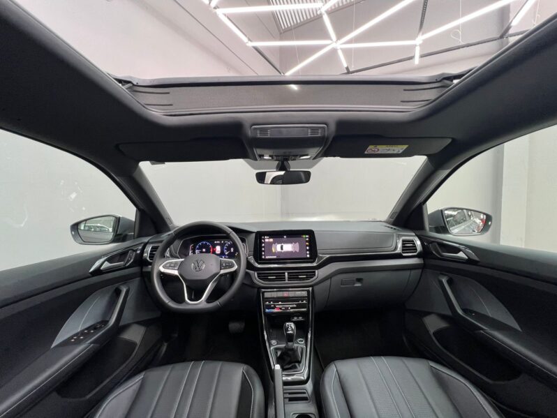 
								TCROSS COMFORTLINE 1.0 TSI FLEX 5P full									