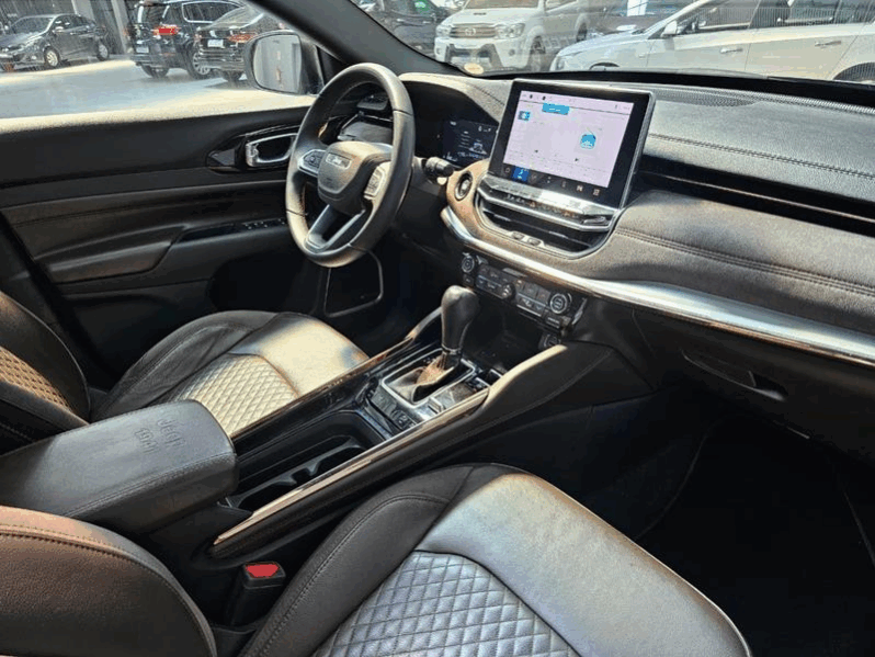 
								COMMANDER OVERLAND TD380 4X4 TURBO DIESEL full									