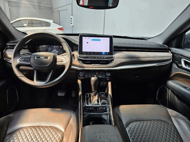 
								COMMANDER OVERLAND TD380 4X4 TURBO DIESEL full									