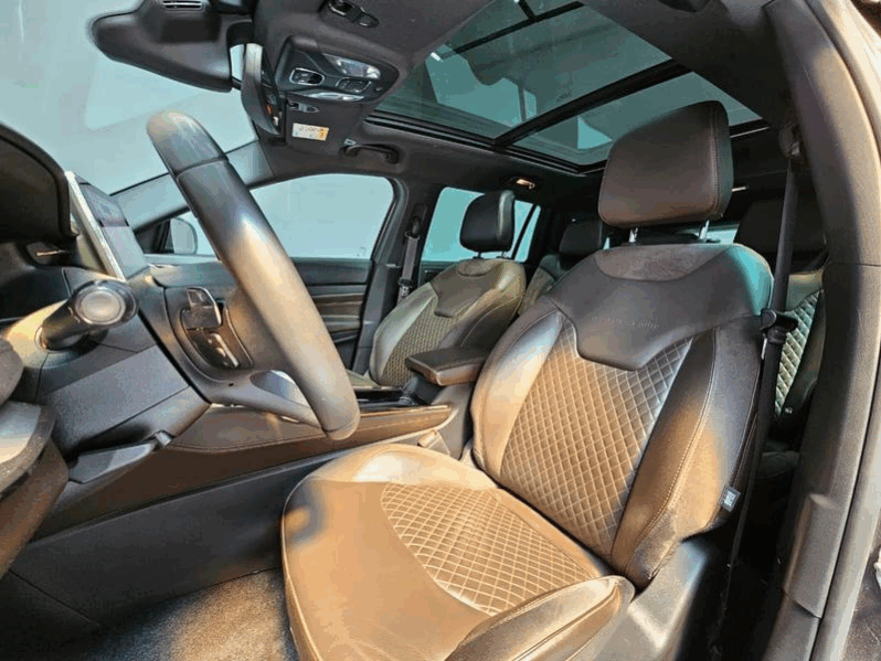 
								COMMANDER OVERLAND TD380 4X4 TURBO DIESEL full									