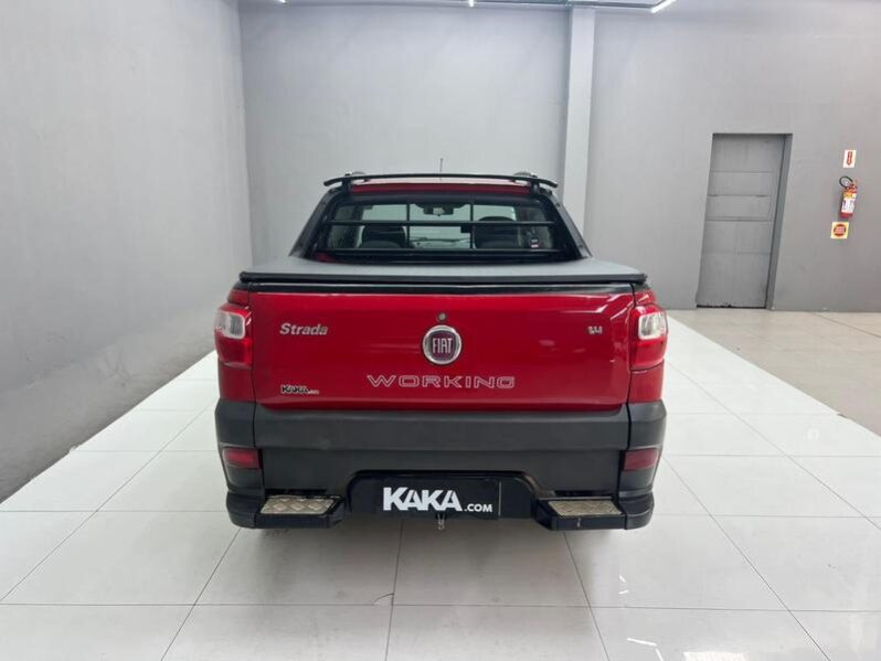 
								Fiat Strada Working 1.4 (Flex) (Cabine Dupla) 2015 full									