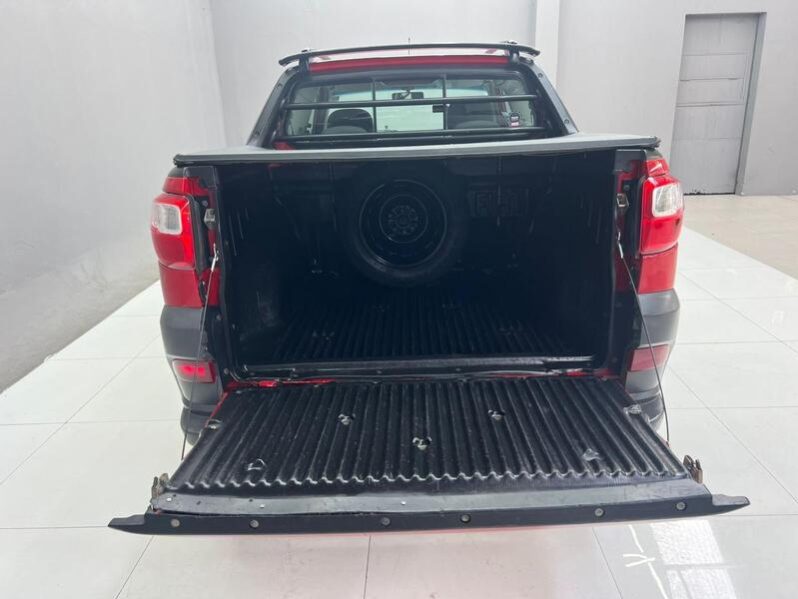 
								Fiat Strada Working 1.4 (Flex) (Cabine Dupla) 2015 full									