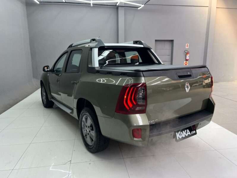 
								Renault Duster Oroch 1.6 16V SCe Dynamique (Flex) 2016 full									