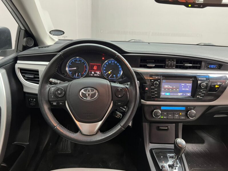 
								Toyota Corolla 2.0 XEi Multi-Drive S (Flex) 2017 full									