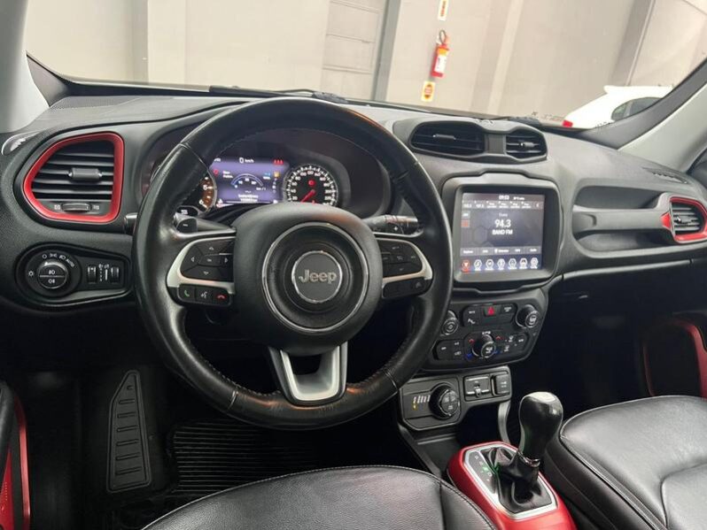 
								Jeep Renegade Trailhawk 2.0 TDI 4×4 (Auto) 2019 full									