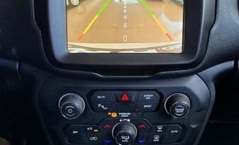 
									Jeep Renegade Longitude 1.8 4×2 (Aut) (Flex) 2021 full								