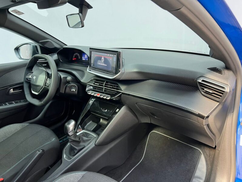 
								Peugeot 208 Style 1.0 2024 full									