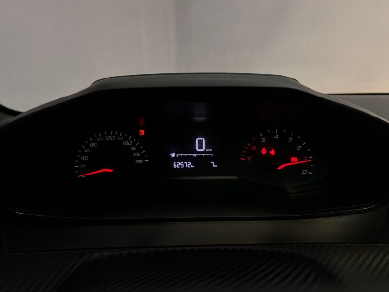 
								Peugeot 208 Style 1.0 2024 full									