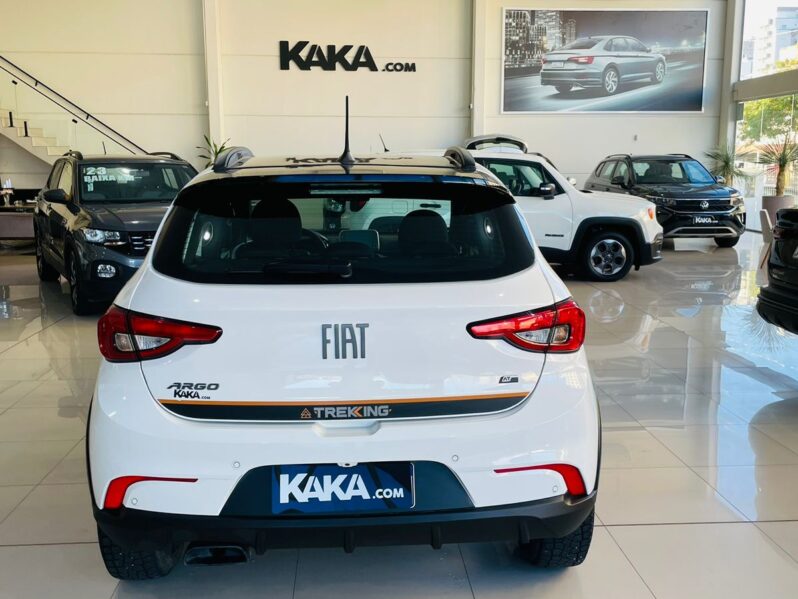 
								Fiat Argo Trekking 1.3 CVT 2024 full									