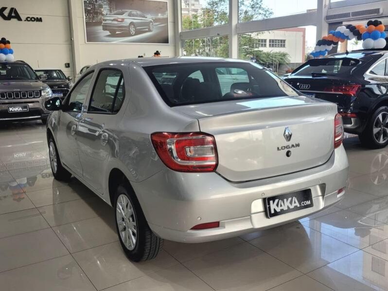 
								Renault Logan Zen 1.0 2025 full									