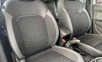 
									Renault Duster Plus Intense 1.6 (Aut.) 2025 full								
