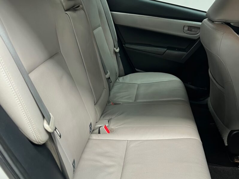 
								Toyota Corolla 2.0 XEi Multi-Drive S (Flex) 2016 full									