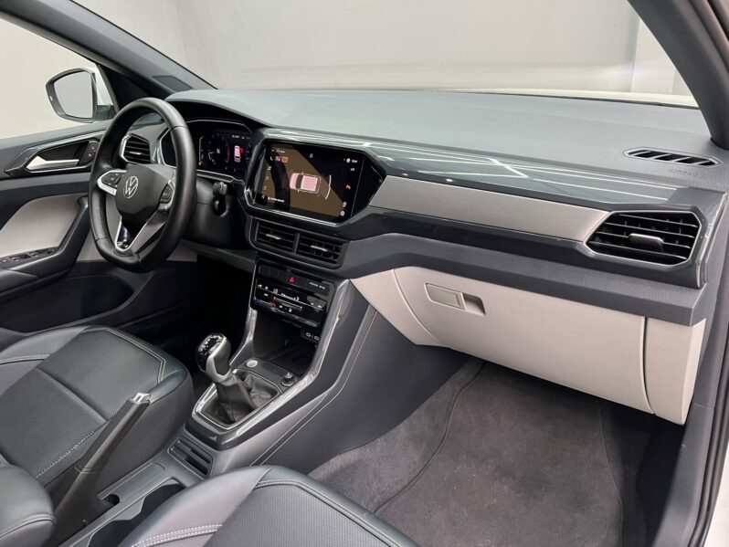 
								Volkswagen T-Cross 1.4 TSI Highline (Aut) (Flex) 2023 full									