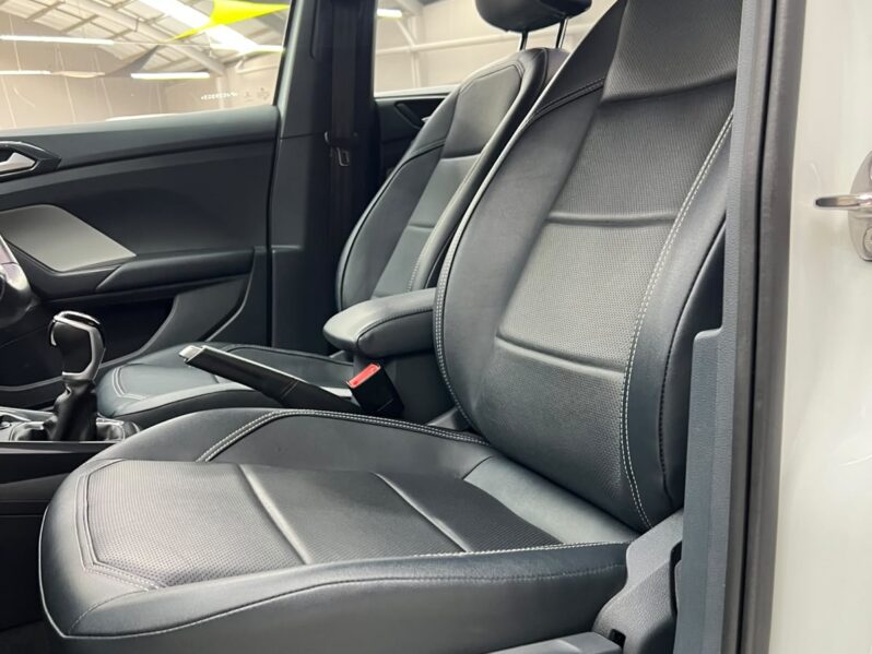 
								Volkswagen T-Cross 1.4 TSI Highline (Aut) (Flex) 2023 full									
