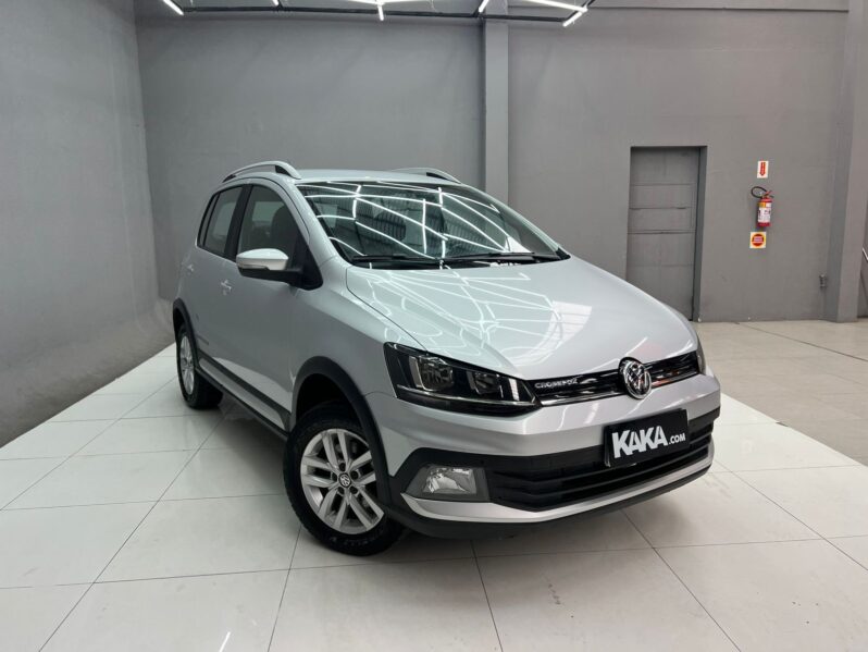 
								Volkswagen CrossFox 1.6 16v MSI (Flex) 2015 full									