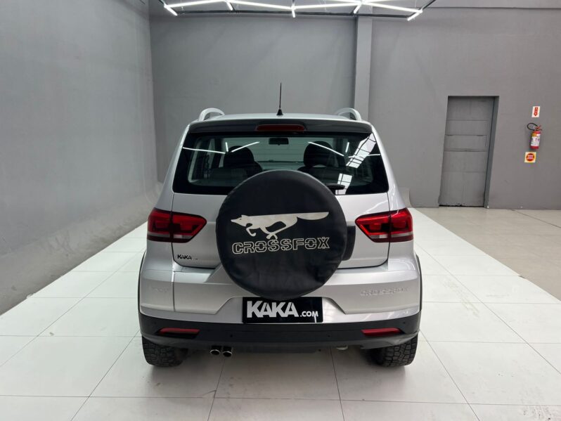 
								Volkswagen CrossFox 1.6 16v MSI (Flex) 2015 full									