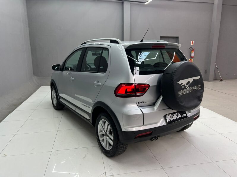 
								Volkswagen CrossFox 1.6 16v MSI (Flex) 2015 full									