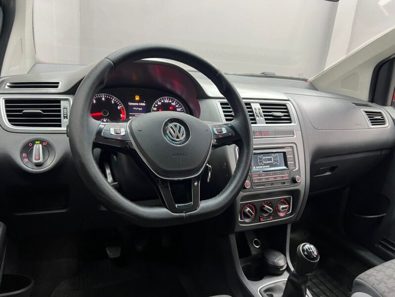 
								Volkswagen Fox 1.0 MPI Comfortline (Flex) 2017 full									