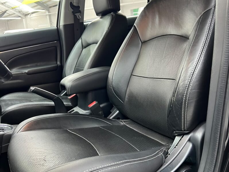 
								Mitsubishi ASX 2.0 16V CVT 2018 full									