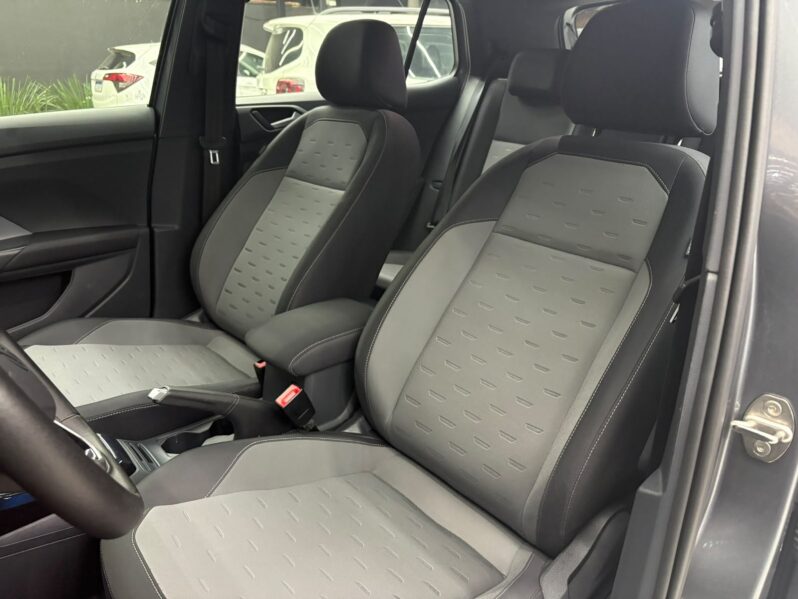 
								Volkswagen T-Cross 1.0 200 TSI Comfortline (Aut) (Flex) 2023 full									