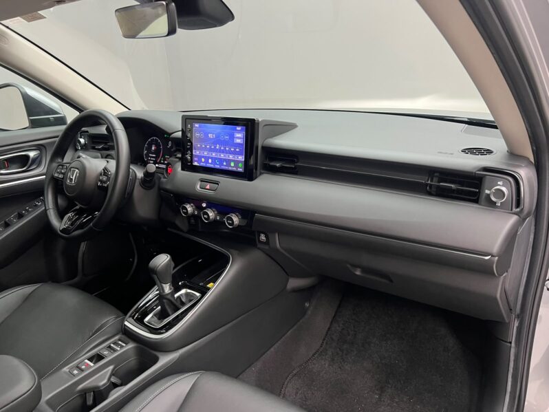 
								Honda HR-V Touring 1.5 Turbo 2025 full									
