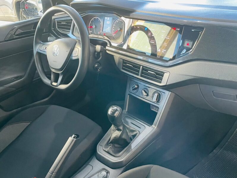 
								Volkswagen Polo Track 1.0 Flex 12V 5p 2025 full									