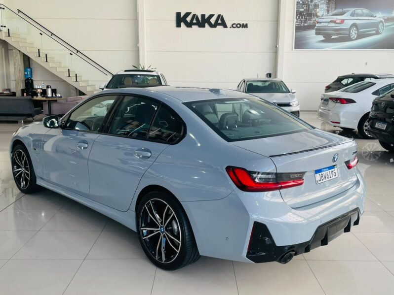 
								BMW 330e M Sport 2.0 Turbo (Aut.) (Híb.) 2023 full									