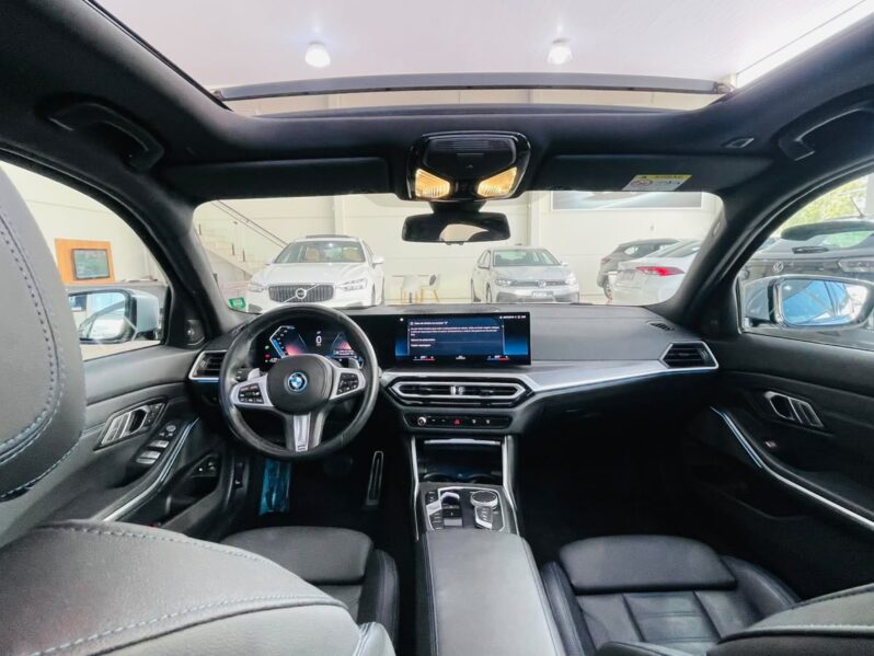 
								BMW 330e M Sport 2.0 Turbo (Aut.) (Híb.) 2023 full									