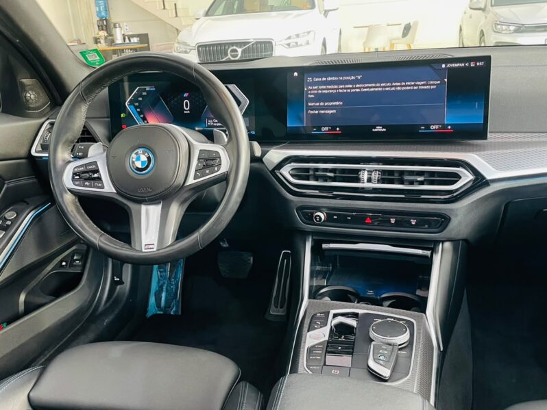 
								BMW 330e M Sport 2.0 Turbo (Aut.) (Híb.) 2023 full									
