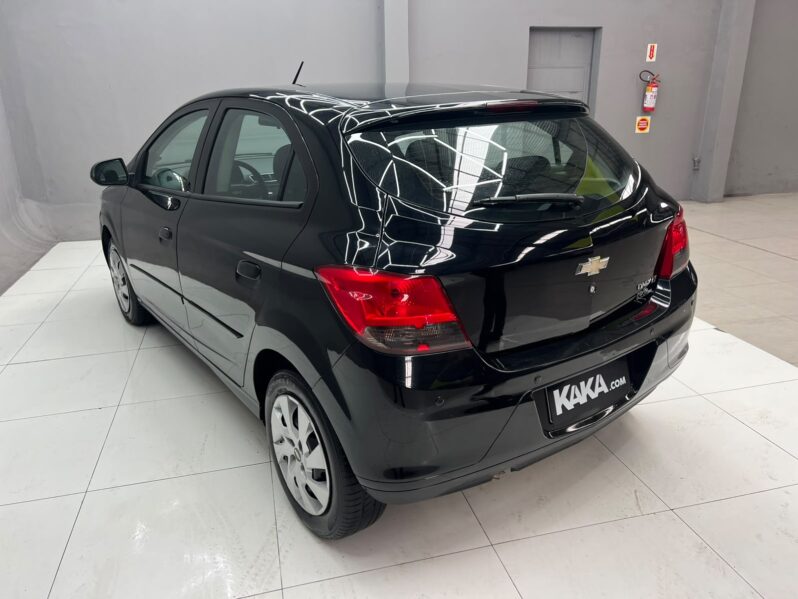 
								Chevrolet Onix 1.4 LT SPE/4 (Aut) 2015 full									