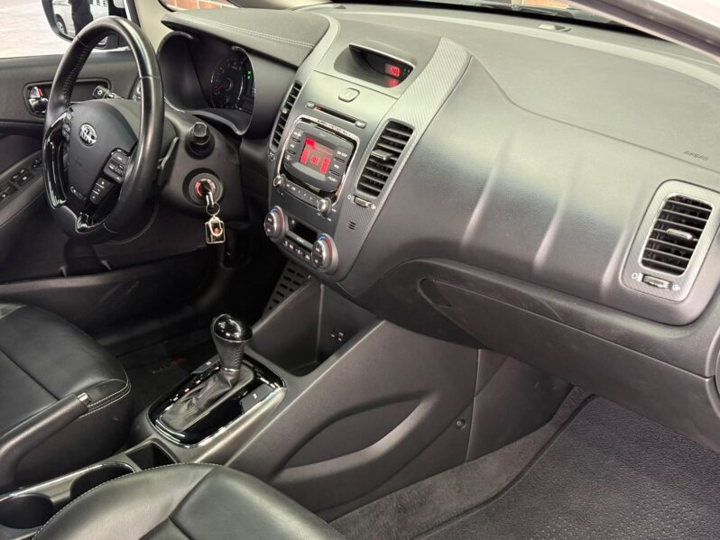 
								Kia Cerato SX 1.6 (Aut) (Flex) 2018 full									