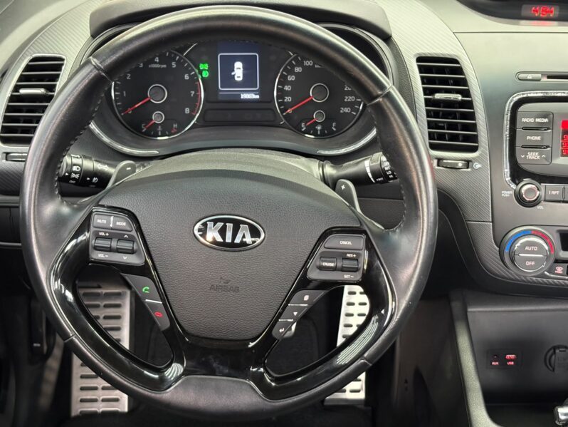 
								Kia Cerato SX 1.6 (Aut) (Flex) 2018 full									