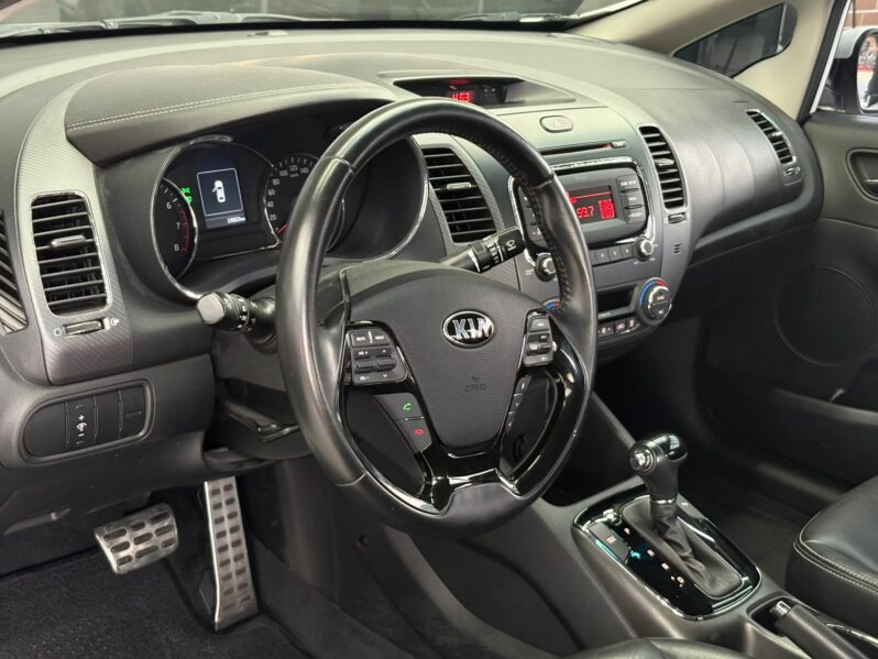 
								Kia Cerato SX 1.6 (Aut) (Flex) 2018 full									