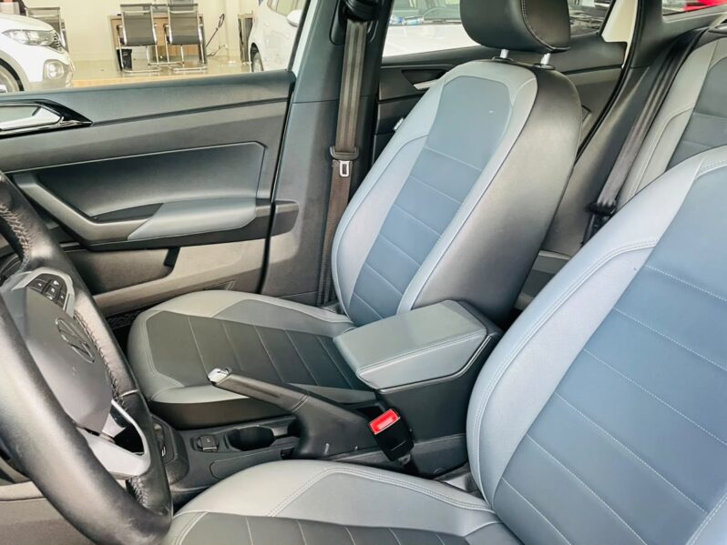 
								Volkswagen Nivus Highline 200 TSI 2023 full									