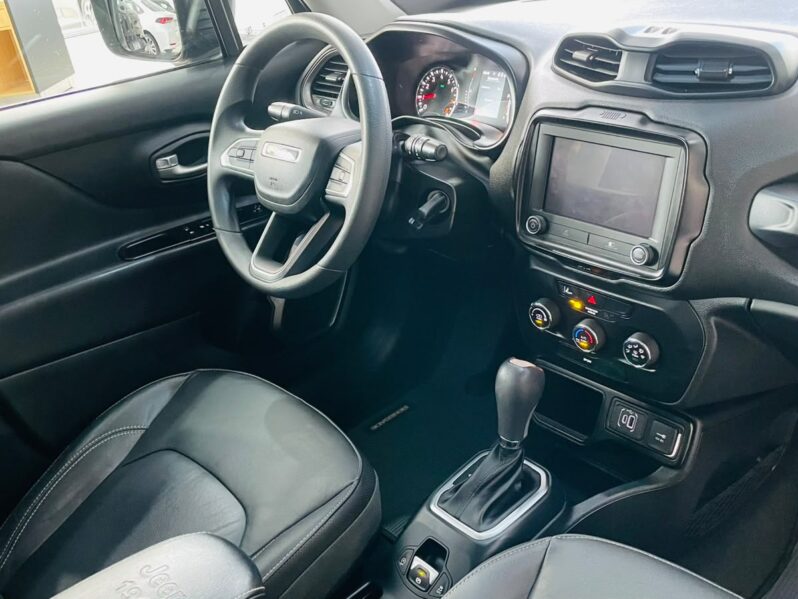 
								Jeep Renegade Sport T270 1.3 Turbo 4×2 2024 full									