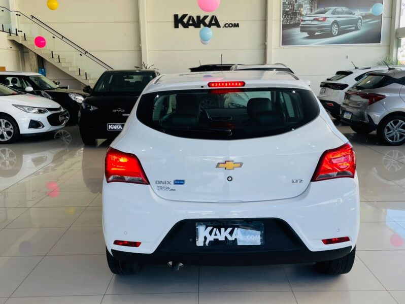 
								Chevrolet Onix 1.4 LTZ SPE/4 (Aut) 2018 full									
