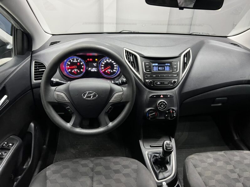 
								Hyundai HB20 1.6 Comfort Plus (Flex) 2019 full									