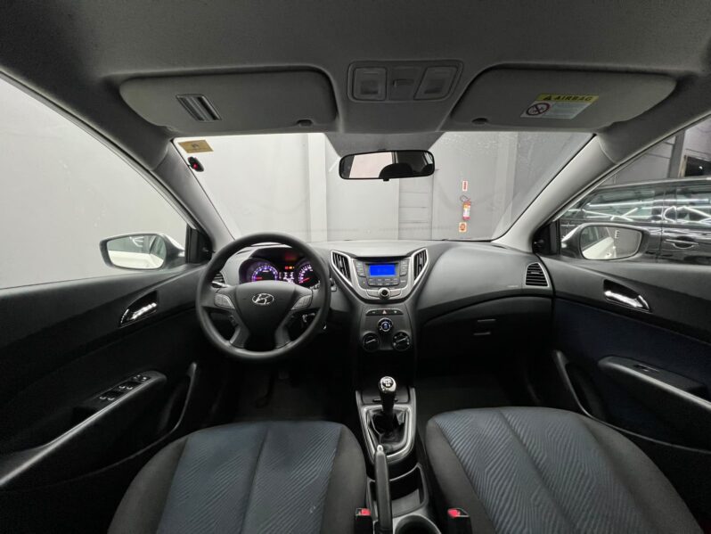 
								Hyundai HB20 1.6 Comfort Plus (Flex) 2015 full									