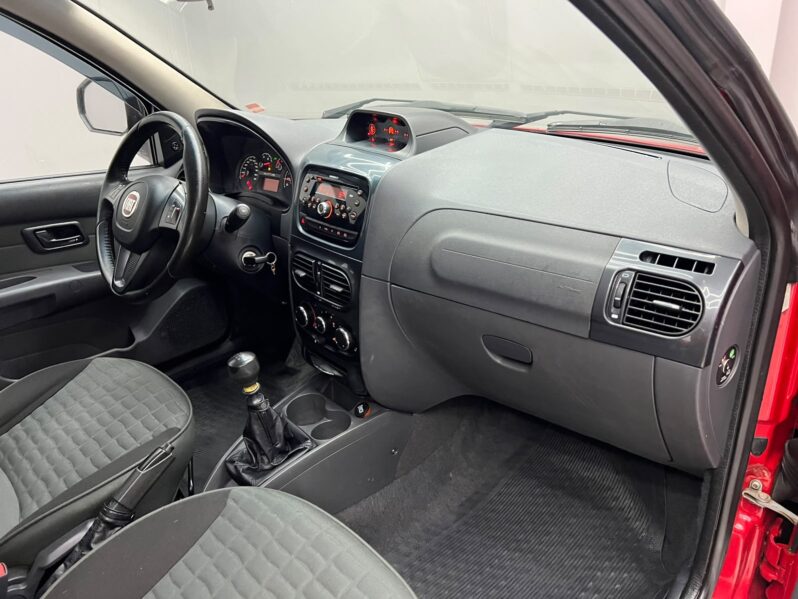 
								Fiat Strada Adventure 1.8 16V (Flex) (Cabine Dupla) 2016 full									