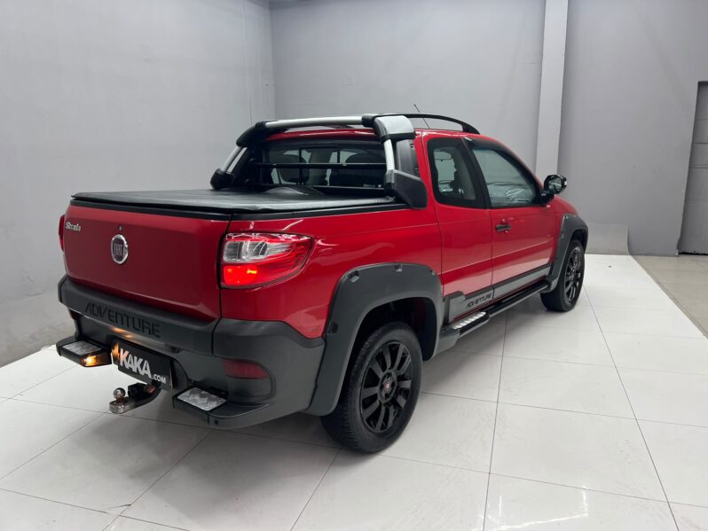 
								Fiat Strada Adventure 1.8 16V (Flex) (Cabine Dupla) 2016 full									